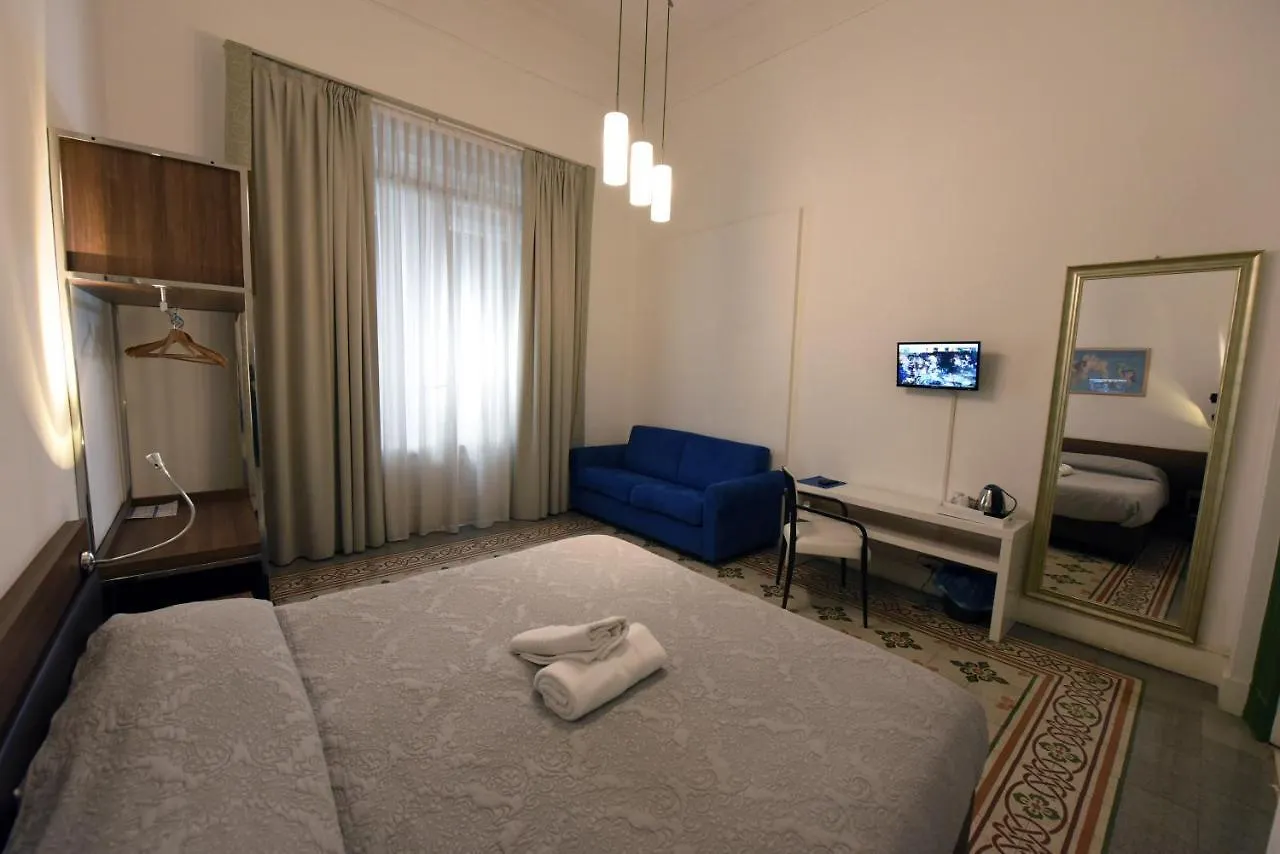 Maison Toledo 210 Naples Italy