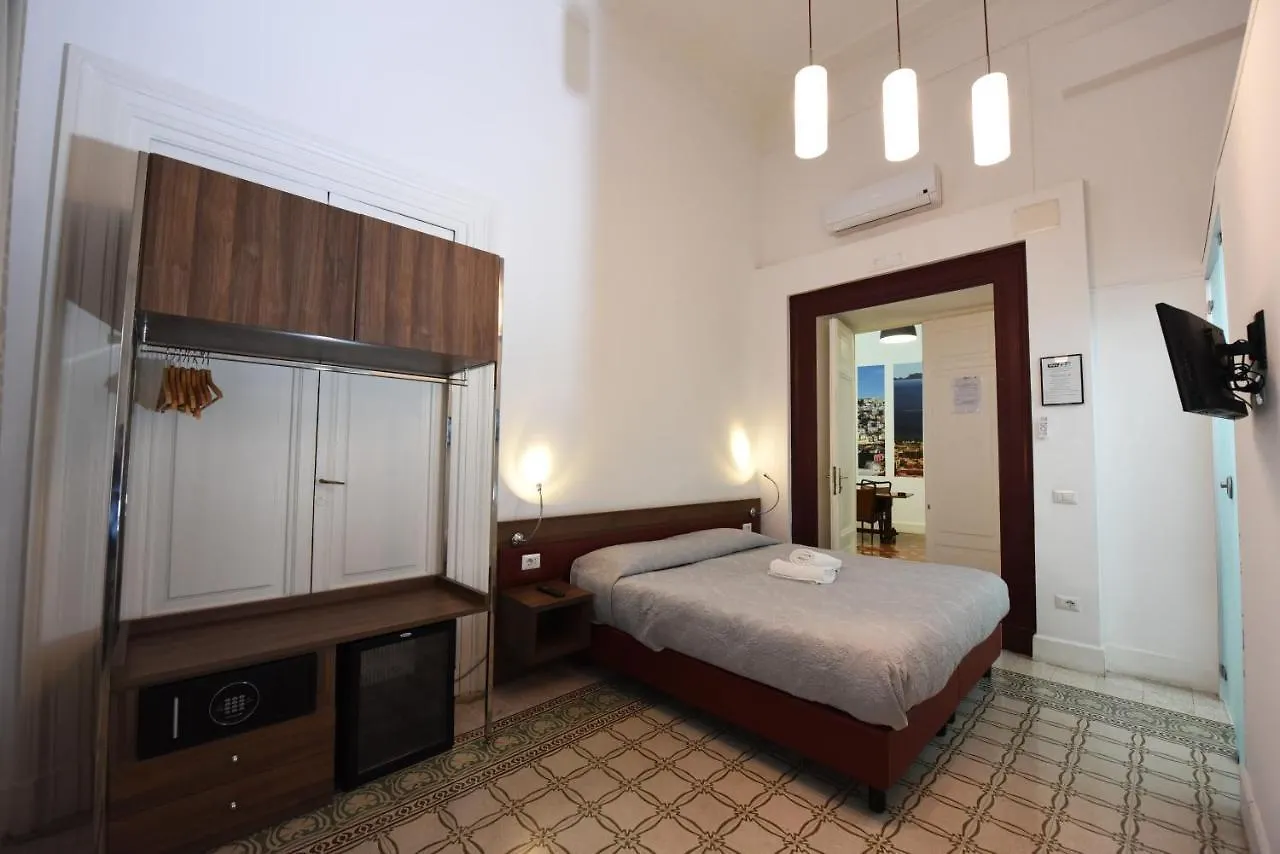 Maison Toledo 210 Naples Italy